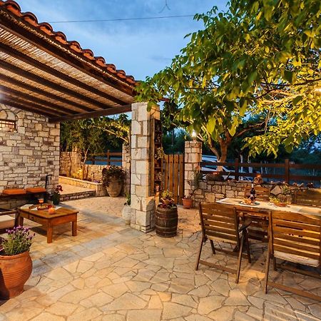 Petalidi Olive Garden Stone House Near The Beach Екстер'єр фото