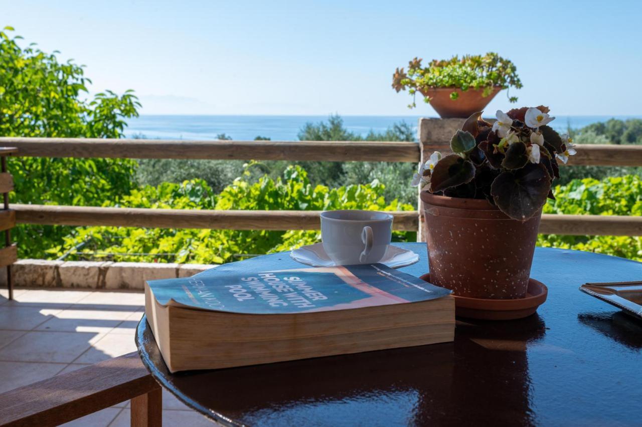Petalidi Olive Garden Stone House Near The Beach Екстер'єр фото