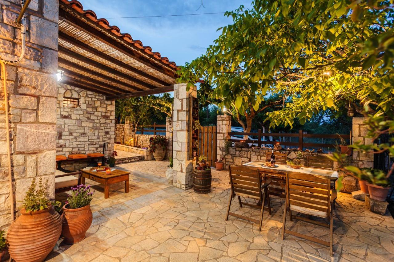 Petalidi Olive Garden Stone House Near The Beach Екстер'єр фото