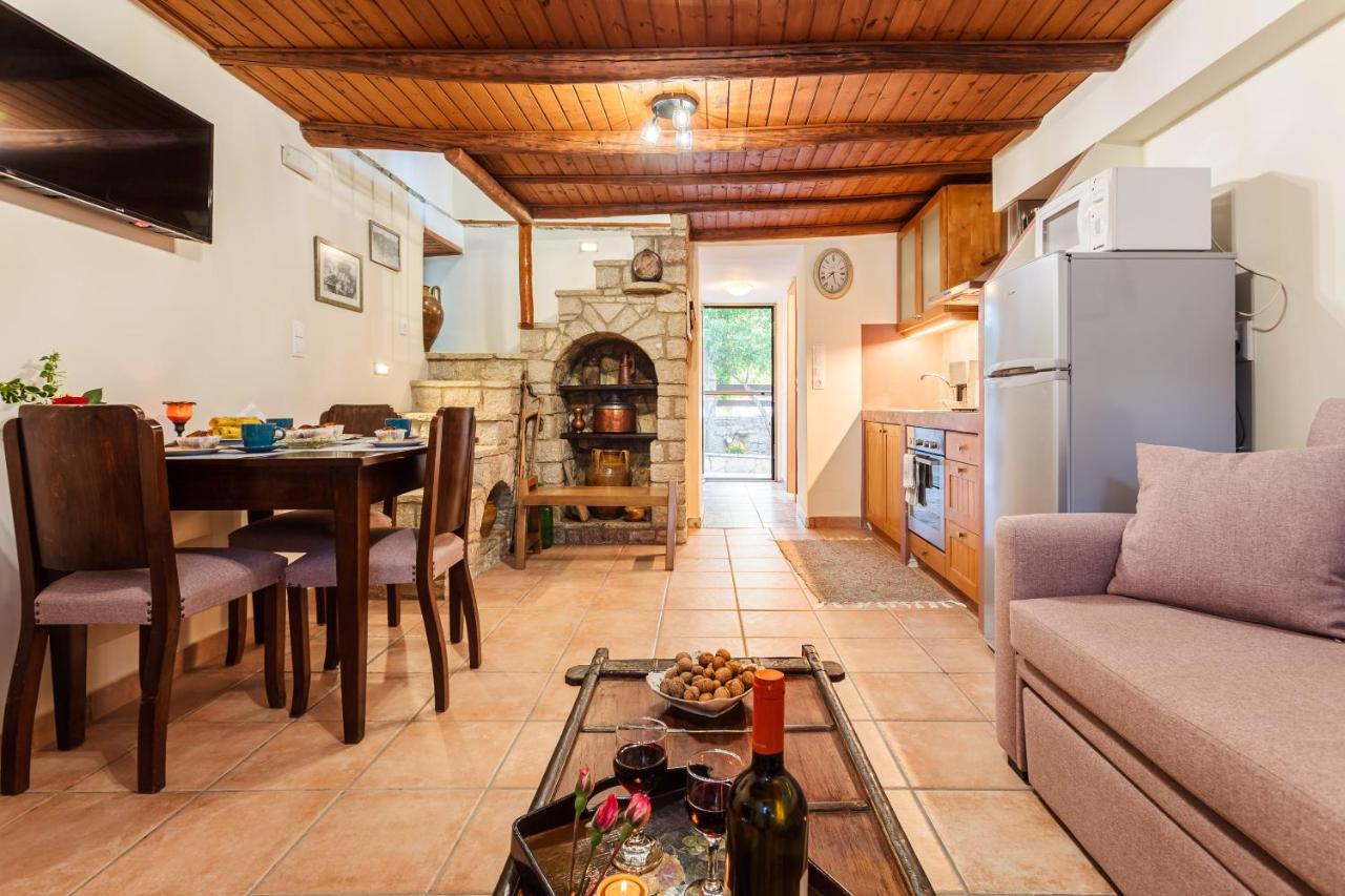 Petalidi Olive Garden Stone House Near The Beach Екстер'єр фото