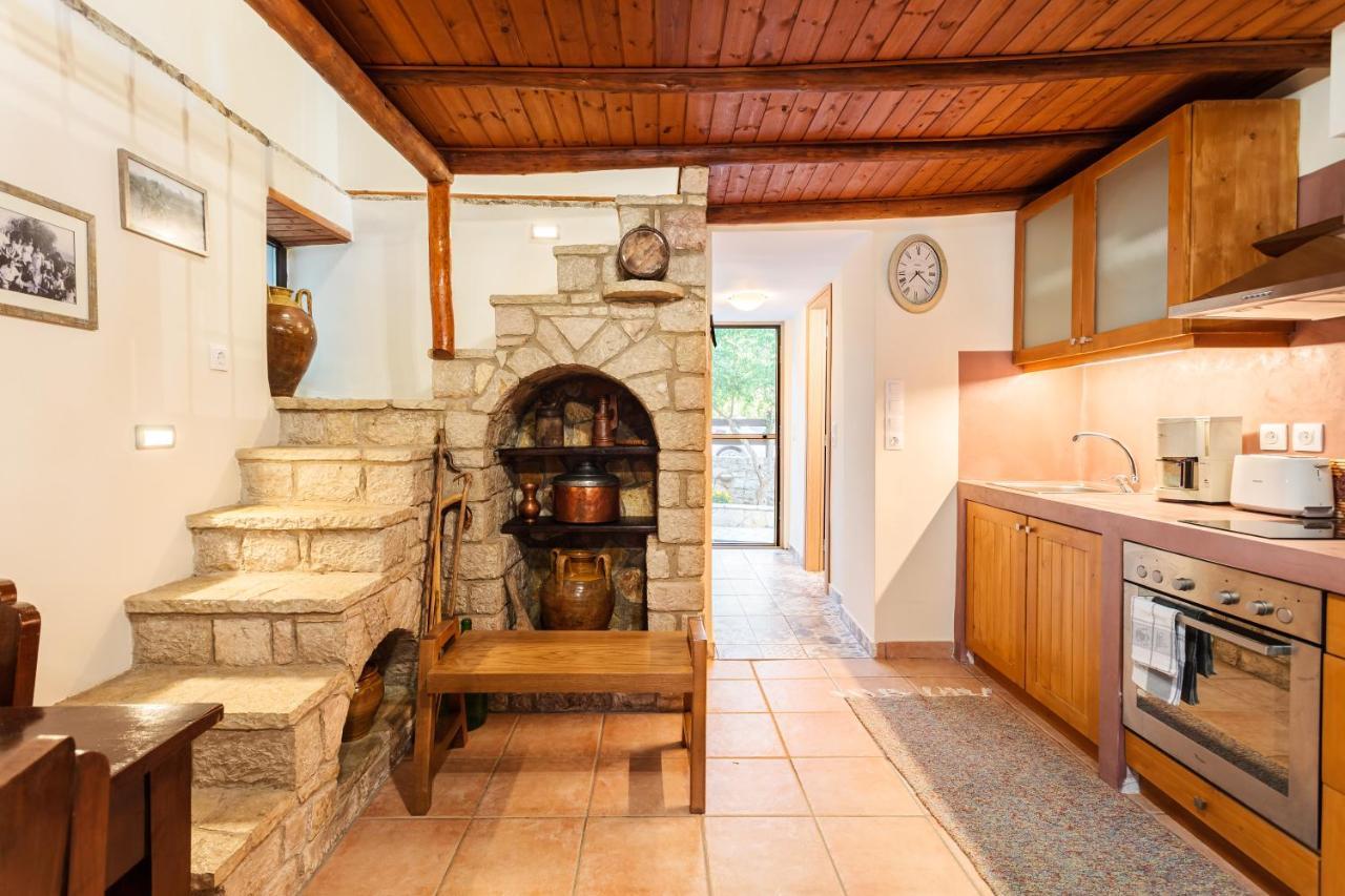 Petalidi Olive Garden Stone House Near The Beach Екстер'єр фото