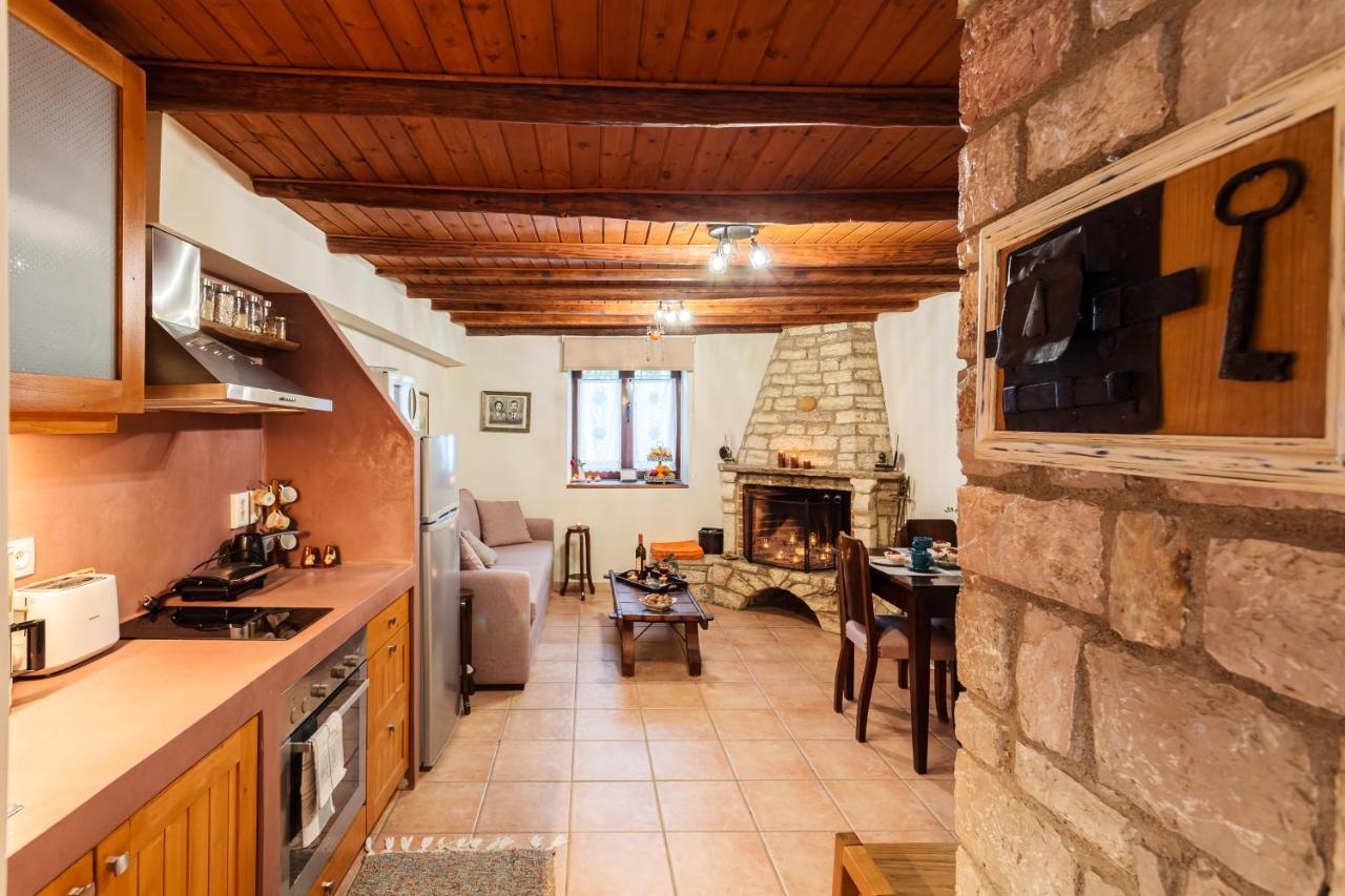 Petalidi Olive Garden Stone House Near The Beach Екстер'єр фото