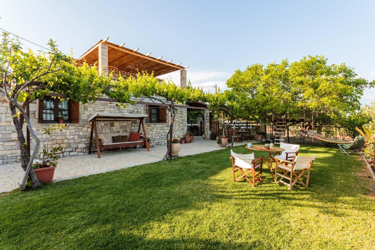 Petalidi Olive Garden Stone House Near The Beach Екстер'єр фото