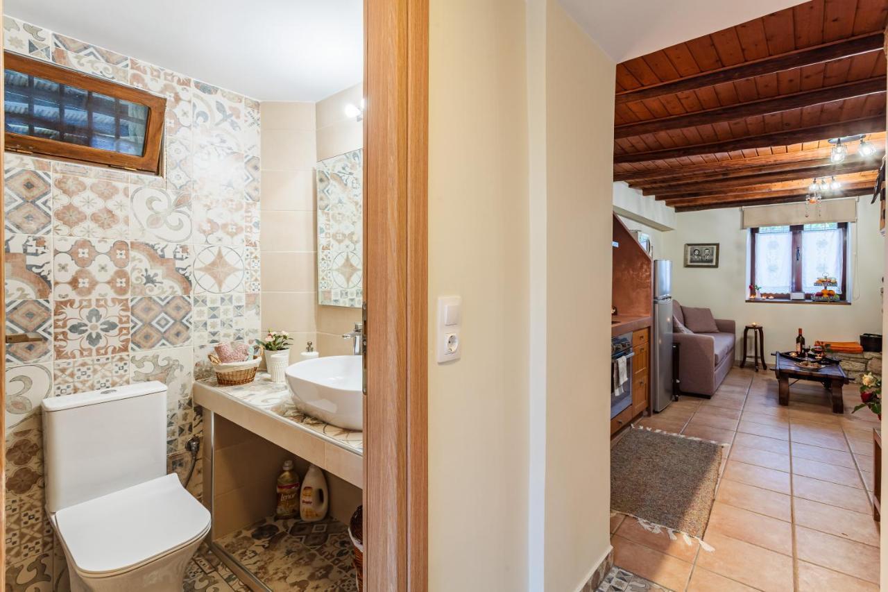 Petalidi Olive Garden Stone House Near The Beach Екстер'єр фото
