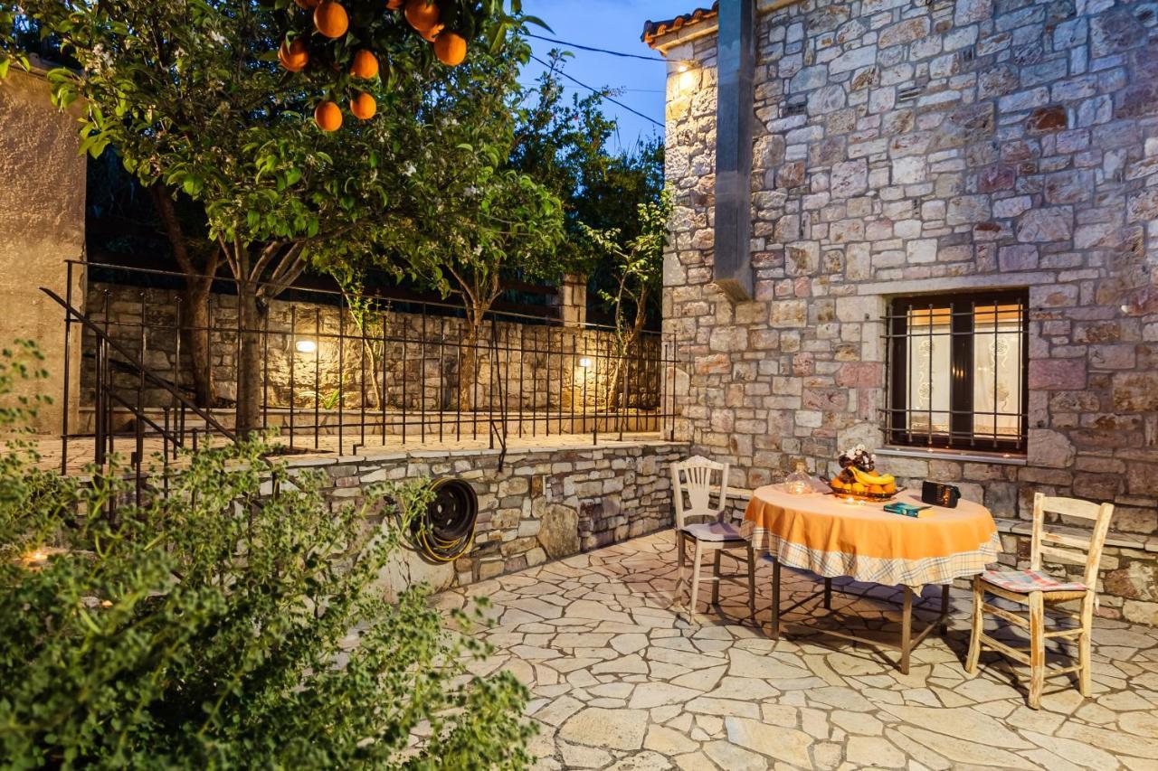 Petalidi Olive Garden Stone House Near The Beach Екстер'єр фото