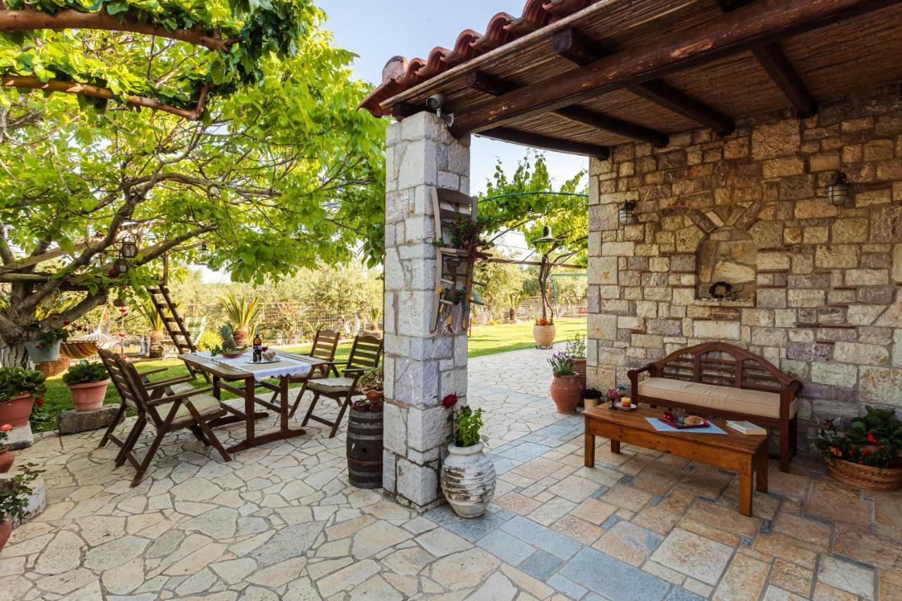 Petalidi Olive Garden Stone House Near The Beach Екстер'єр фото